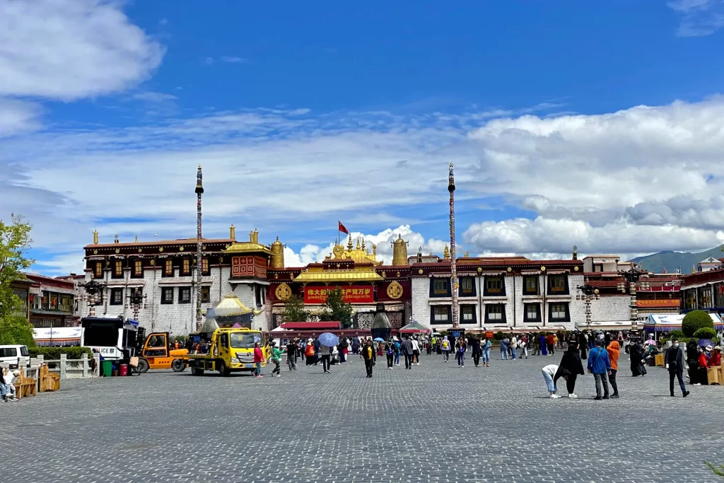 Lhasa, Jokhang Temple