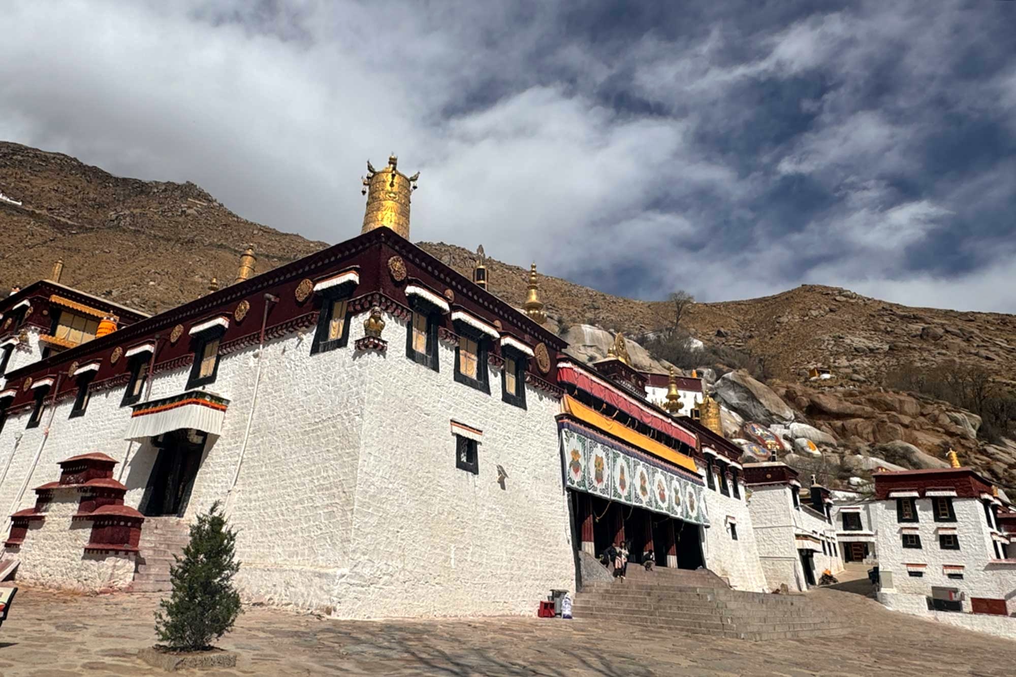 Sera Monastery in Lhasa